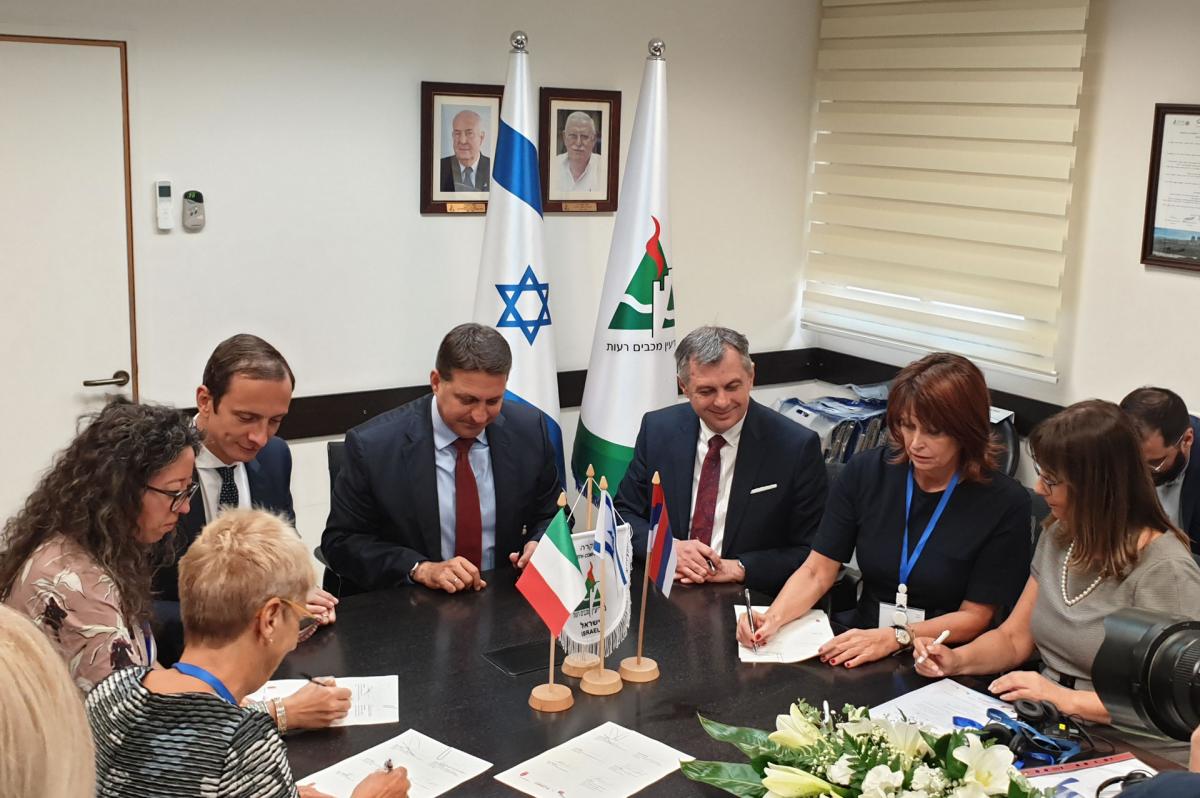 Signing of the Agreement, in the Municipality of Modiin-Maccabim-Reut